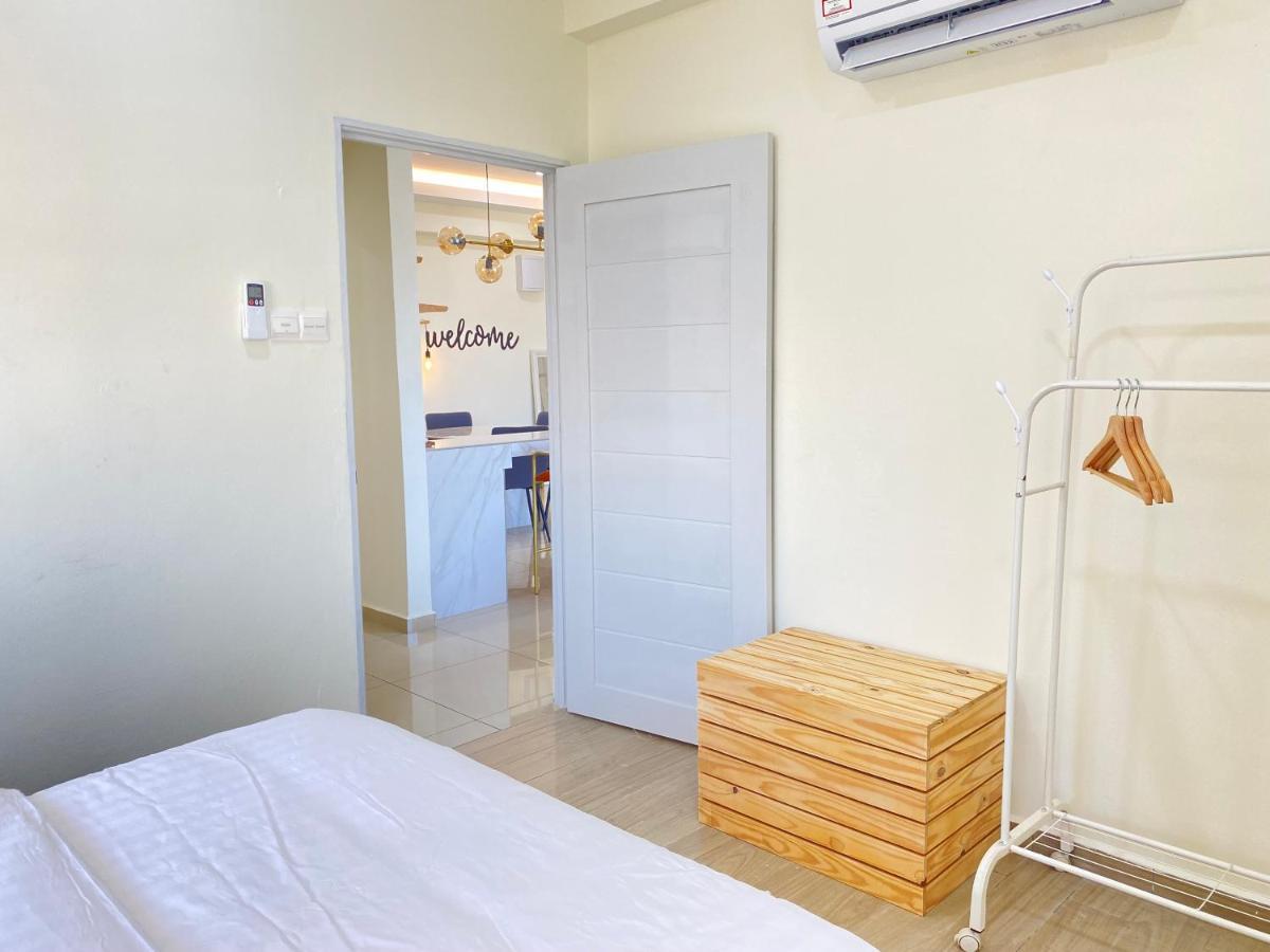 Gracious ~ Walking Distance To See, Shop And Eat Malacca Exterior photo